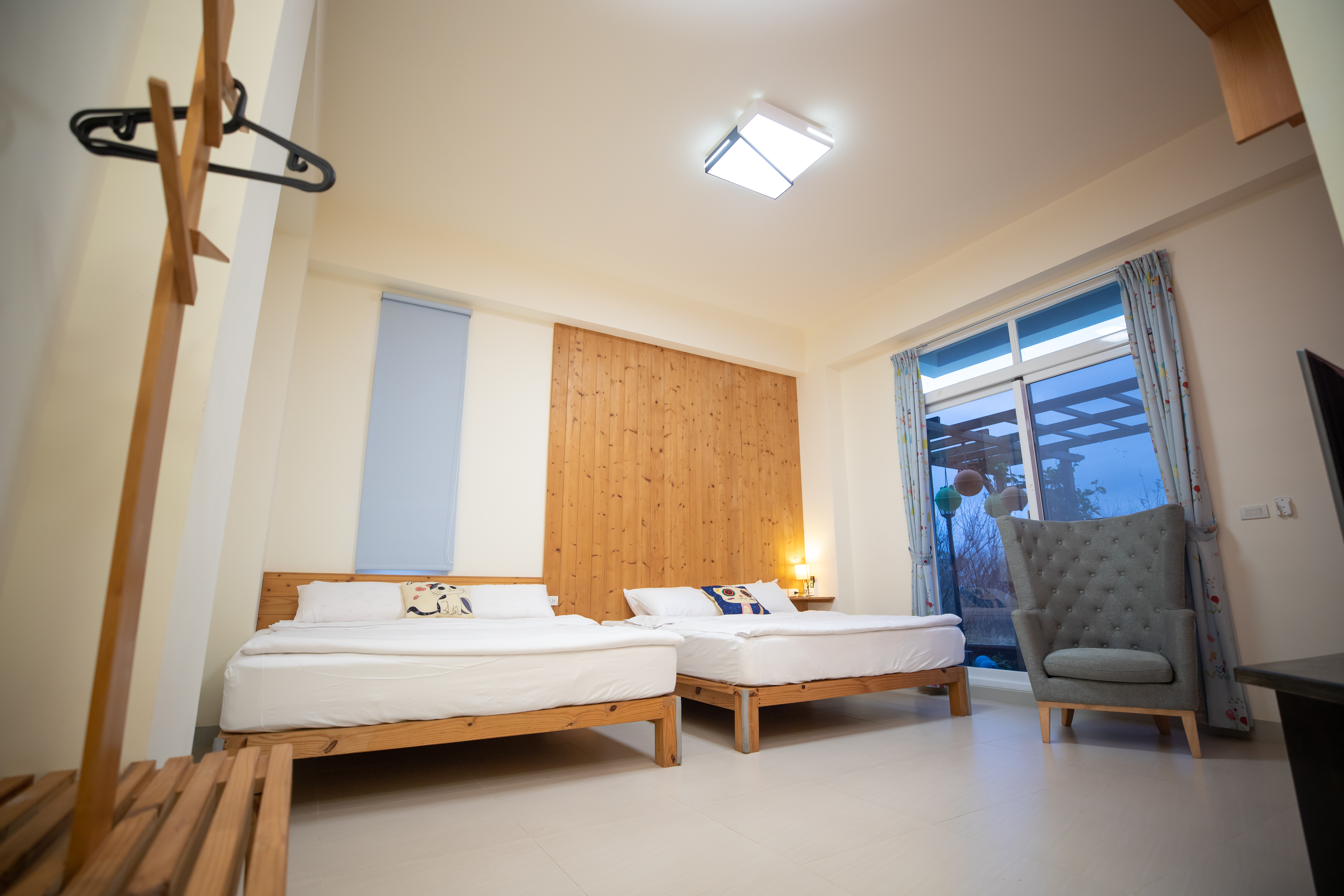 澎湖旅遊-栗梅紅四人房